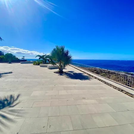 Sol With Amazing Seaview