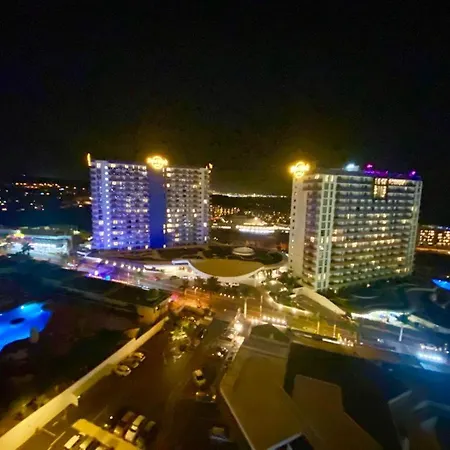 Апартаменты Sol With Amazing Seaview Адехе
