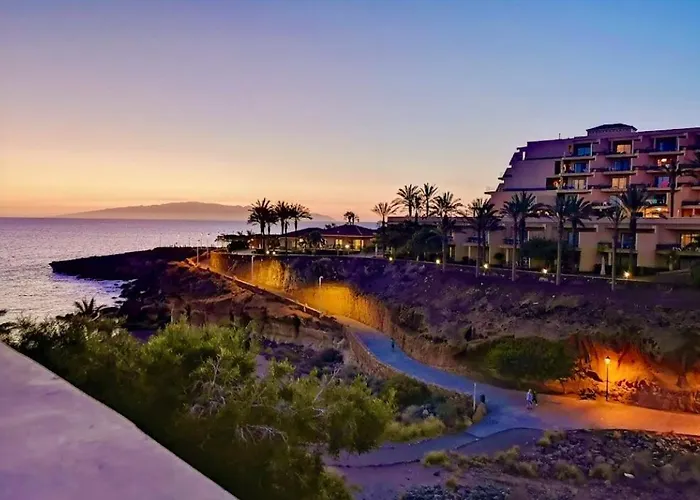 아파트 Sol With Amazing Seaview 아데제